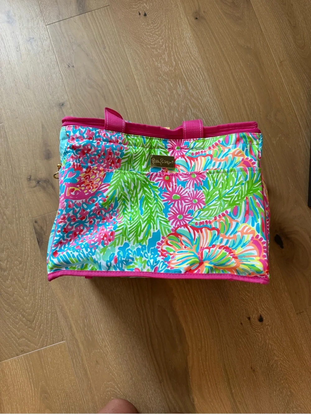 Lilly Pulitzer Pink Multi Floral Insulated Cosmetic Tote